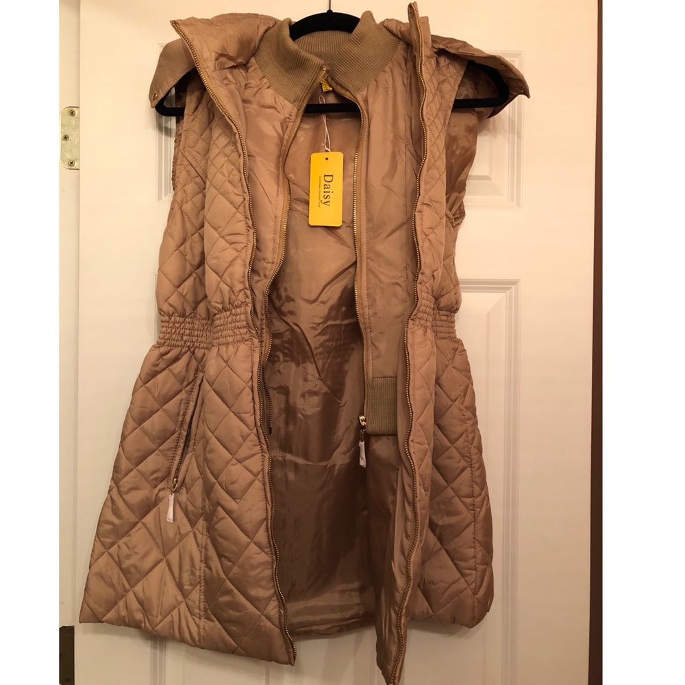 Vest - Picture 3 of 3